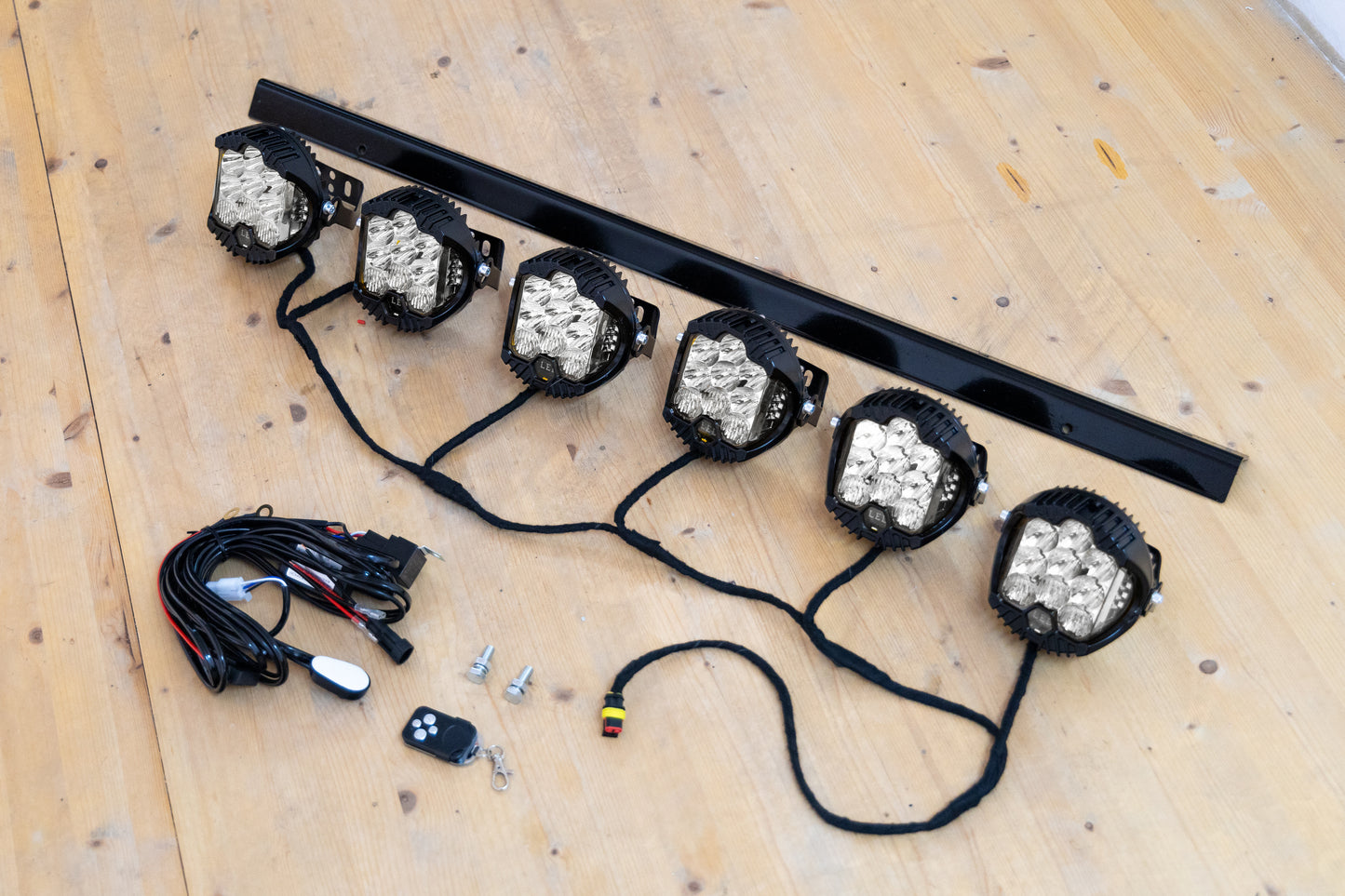 Kit Eclairage LED barre 6 spots RISE