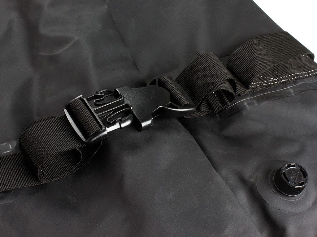 Sac Typhoon - Frontrunner