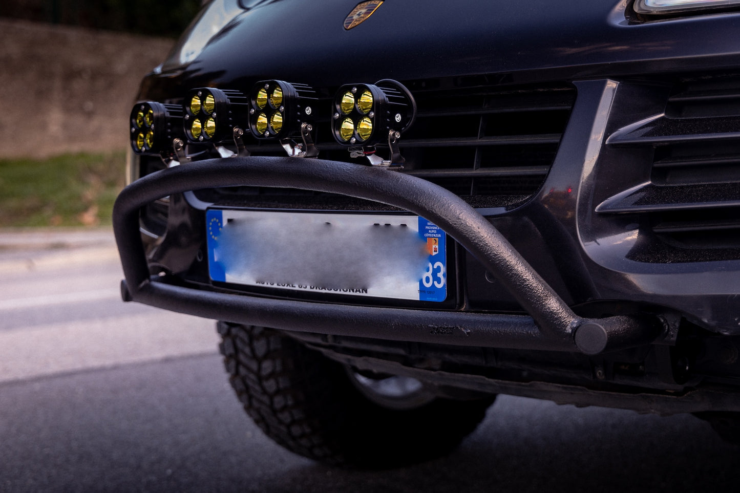 Tubular bull bar for Porsche Cayenne 955/957